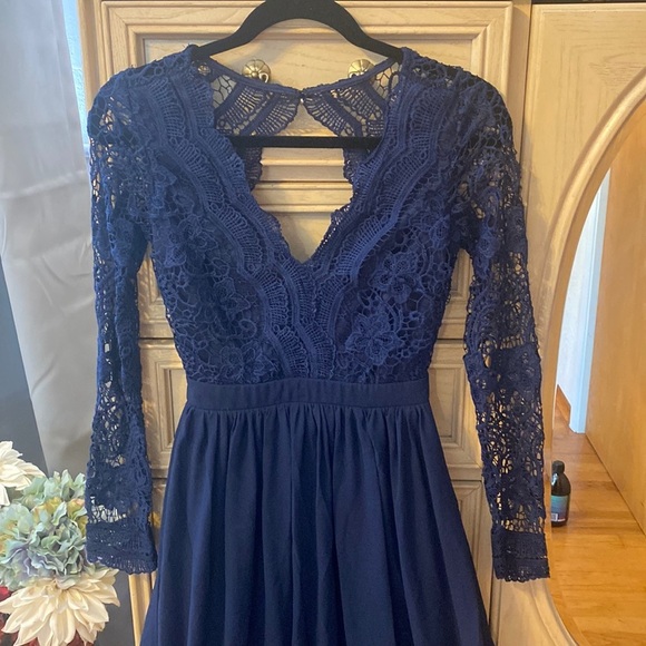 Lulu’s Dress - Picture 4 of 12